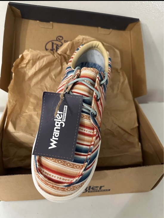 Wrangler Shoes - Wrangler Multicolor Striped Canvas Sneaker with Blue Accents